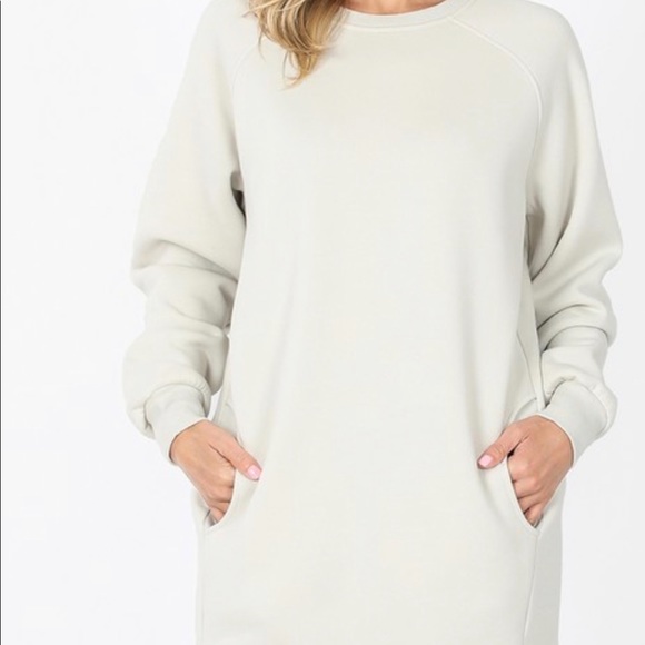 New Zenana Outfitters Oversized Sweatshirt Crewneck With Pockets! - Picture 1 of 2